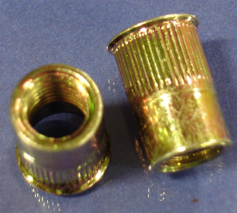 M4 x 0.70 Ribbed Rivet Nut with Small Flange